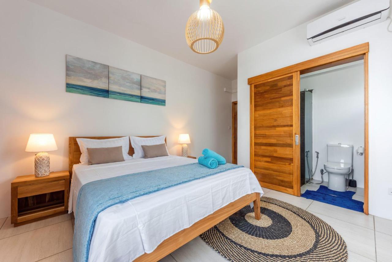 West Wood Holiday Apartment, C6 - Flic En Flac With Pool At A Quiet Location, Beautifully Decorated And Close To The Beach エクステリア 写真